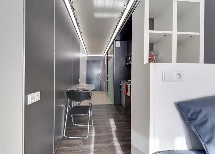 126 - Le Lokup - Wifi - Proche Tram * Реймс