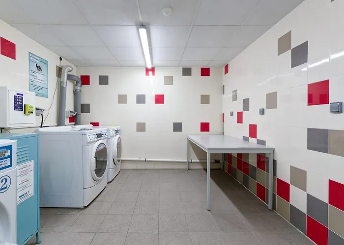 126 - Le Lokup - Wifi - Proche Tram Апартаменты